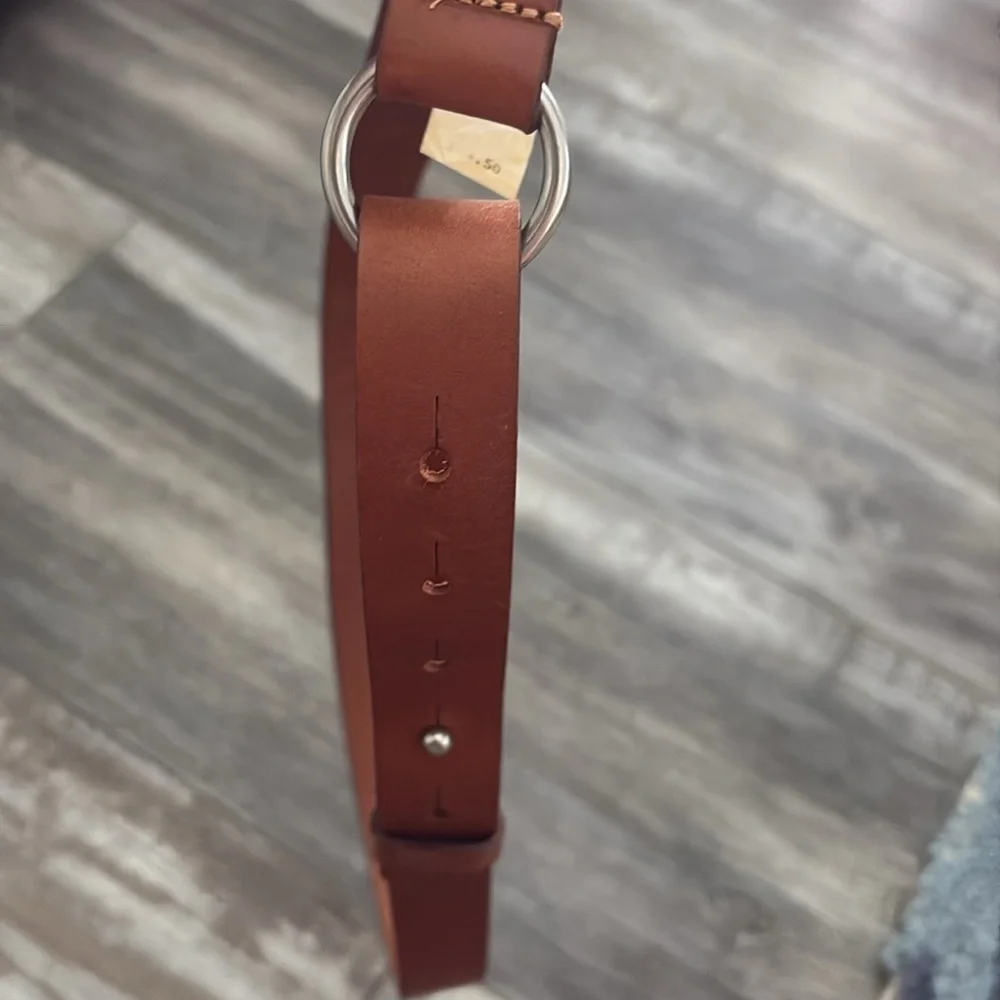 GAP leather belt
